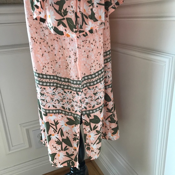 Love St. Flower Child Mini Petal pink dress - Picture 5 of 9